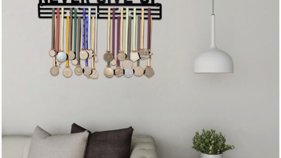 Never Give Up Medal Hanger | Hangs Up to 60 Medals | Sports Medal Wall Display | Medal Holder | Black Glossy Finish Medal